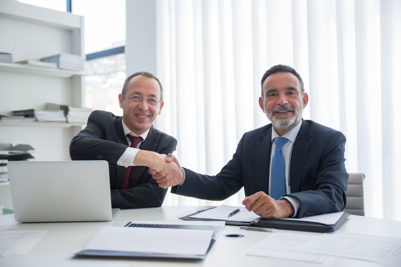 Protocol and Etiquette Training Course – Master global business etiquette, enhance professionalism, and avoid cross-cultural missteps for stronger workplace impact.