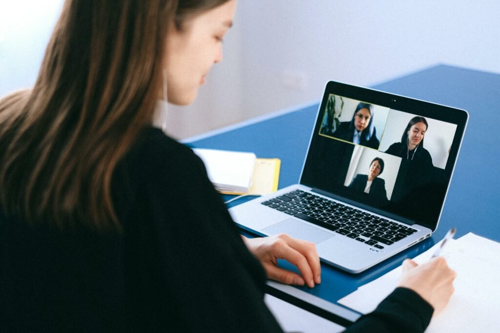 The Art of Asynchronous Video Interviewing: Best Practices